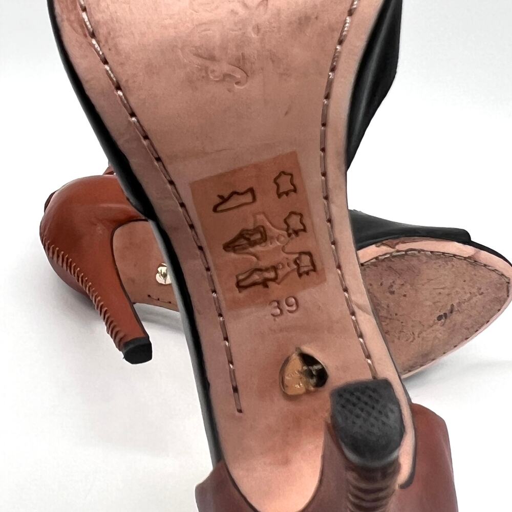 ALICE + OLIVIA Gwennie Ankle Wrap Strap Heels Womens 39 Black Brown Leather - Picture 7 of 14